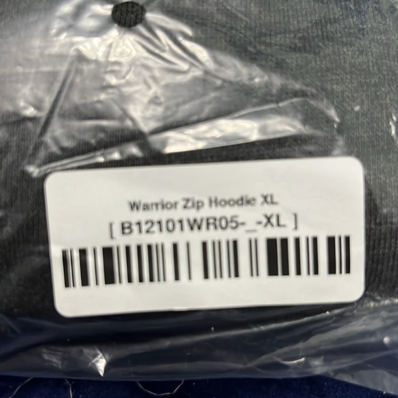 NEW Beautiful disaster warrior zip hoodie, XL BNWT - Picture 4 of 7
